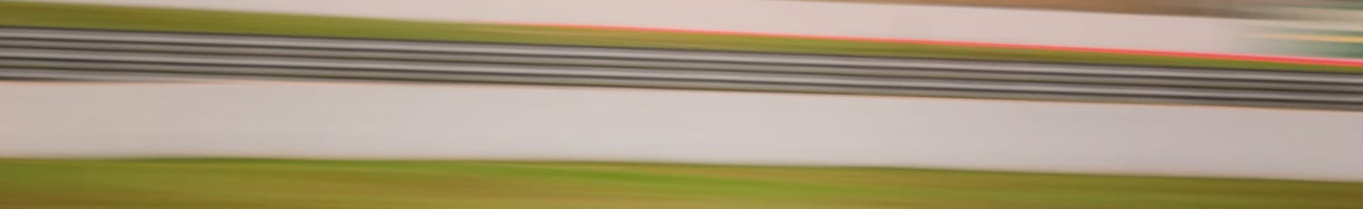 Fart på. Du skal være vaks med kameraet for følge med.